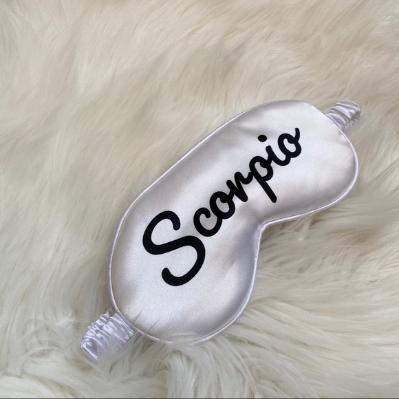 Scorpio Mulberry Silk Sleep Eye Mask - Picture 3 of 4